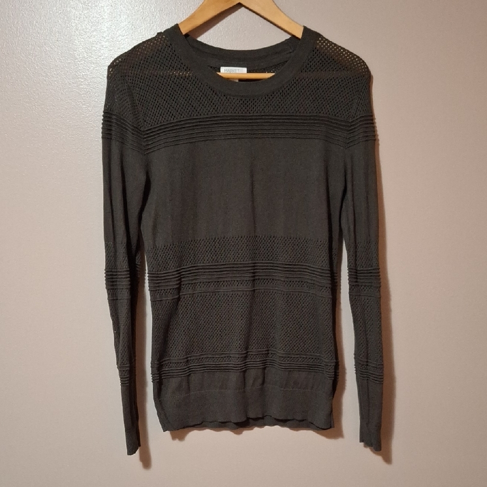 Market & Spruce Charcoal Knit Top